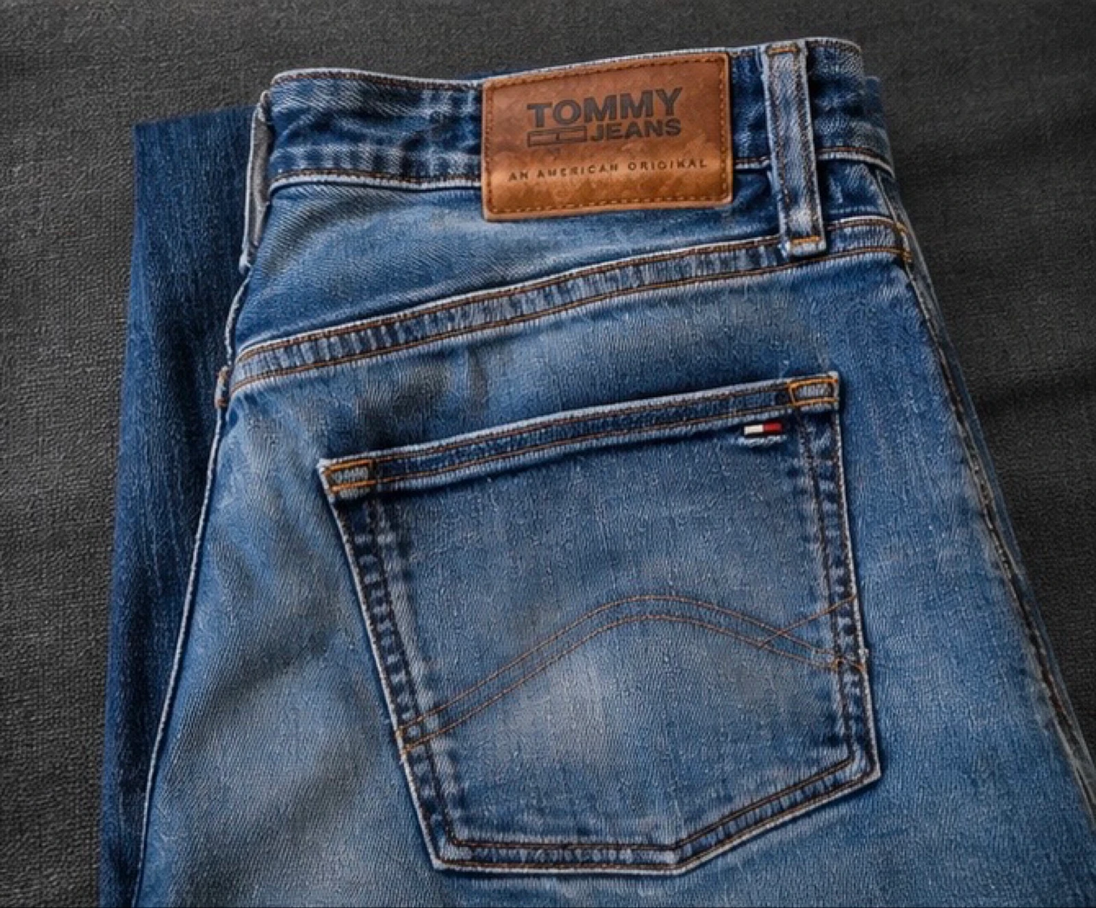 Jeans Tommy Hilfiger Faded Blue Y2K Vintage Rétro 90s Streetwear Exclusif – photo 3